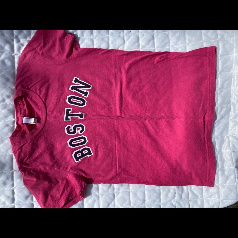 BOSTON TEE